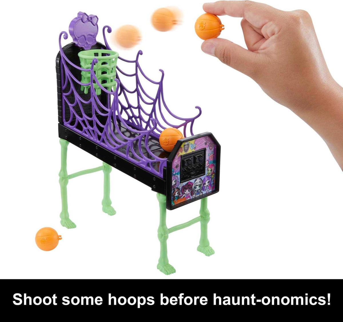 Monster High Playset with Doll House Furniture, 2 Pets & Accessories Q933147