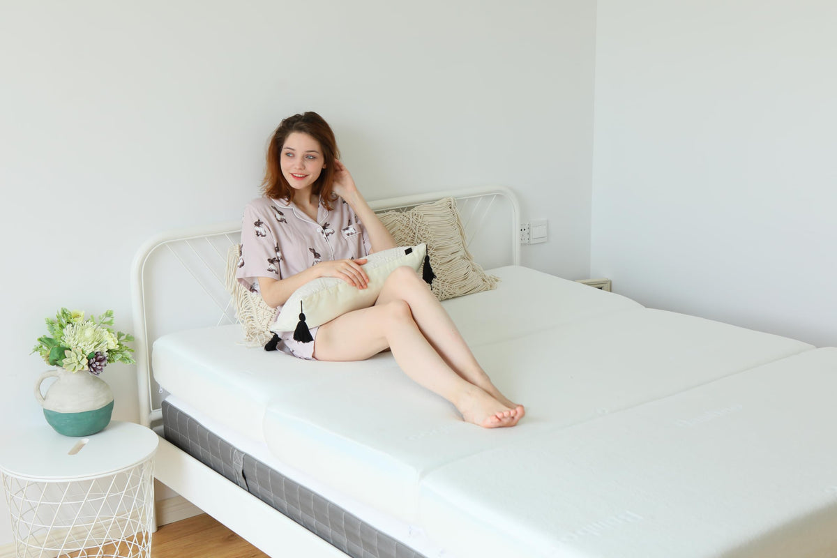 6-Inch Gel Infused Memory Foam Tri-fold Mattress with Bamboo Cover J3290