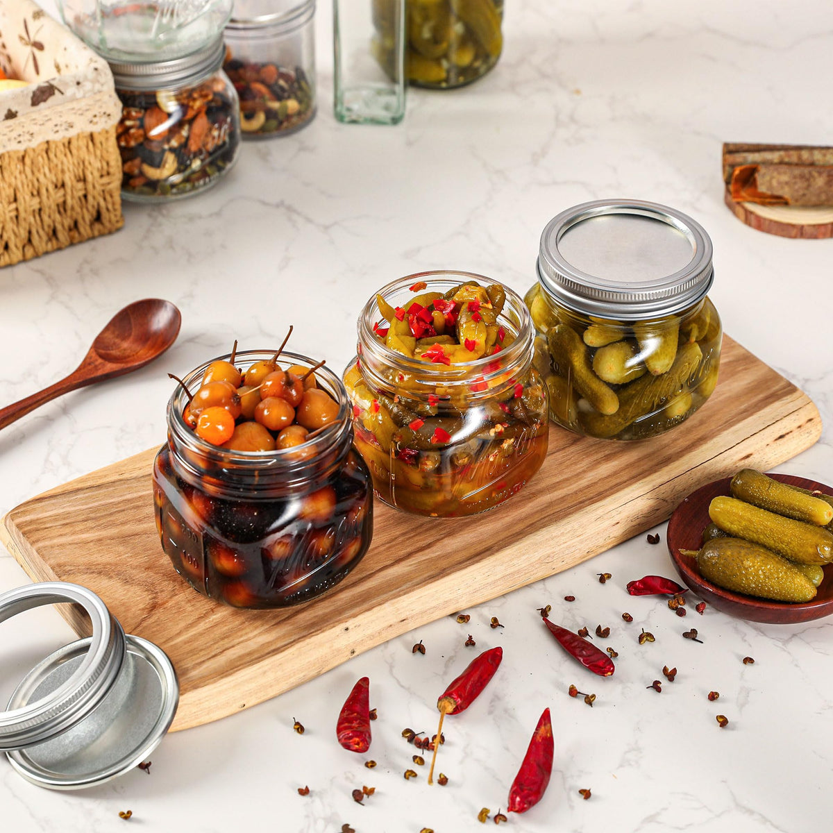 Wide Mouth Mason Jars 16oz with Airtight Lids and Bands R959